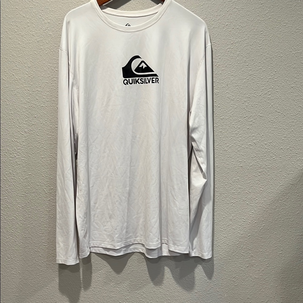 Quiksilver White Long Sleeve Rash guard UPF shirt with Iconic Logo